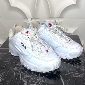 FILA DISRUPTOR II PREMIUM SNEAKER - Size 7.5